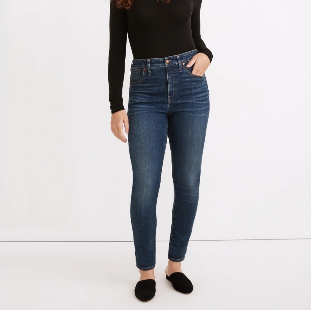 Madewell Curvy High-Rise Skinny Jeans in Lanette Wash